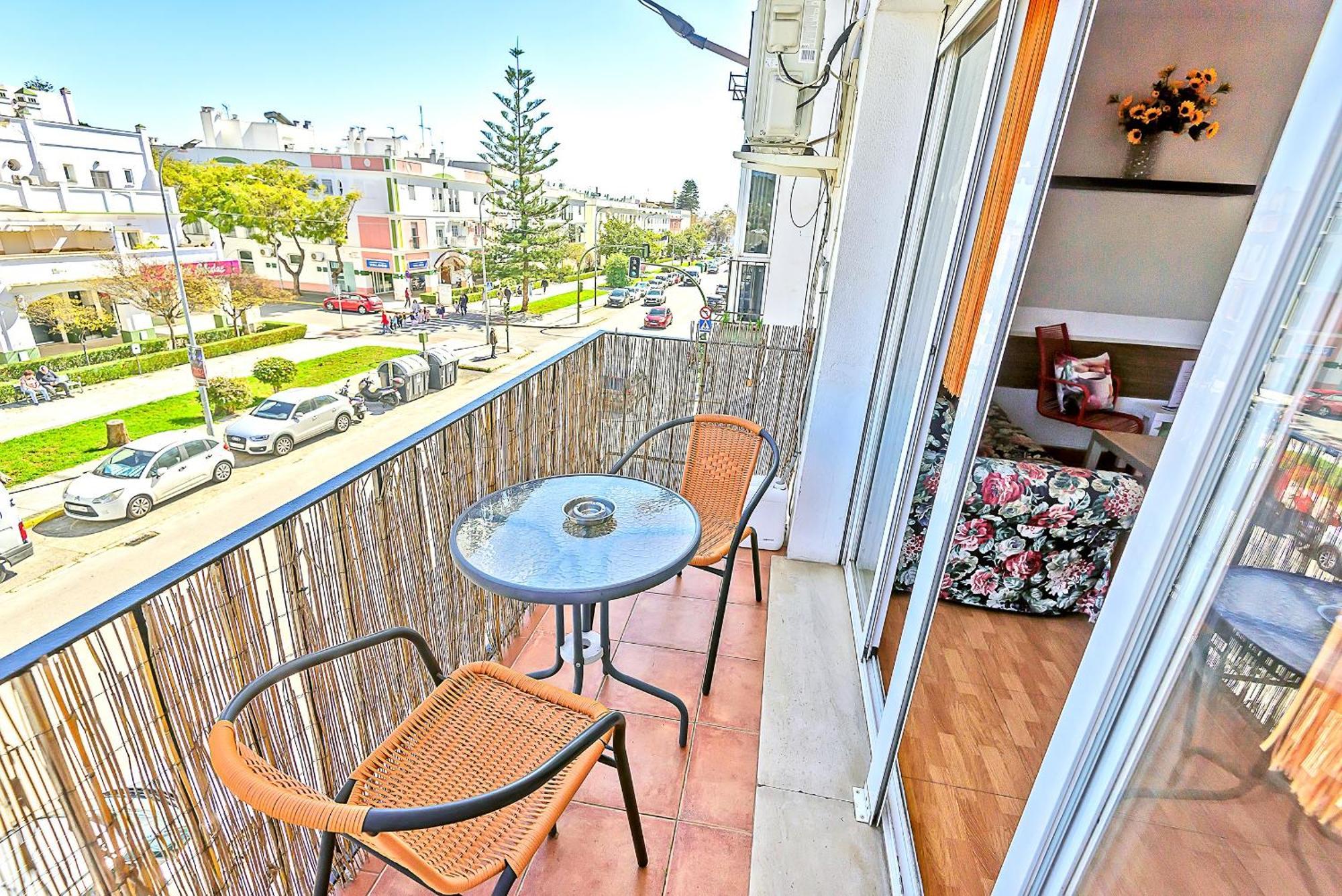 Plaza De Toros 3-Bedroom Apartment With Balcony エル・プエルト・デ・サンタ・マリア エクステリア 写真